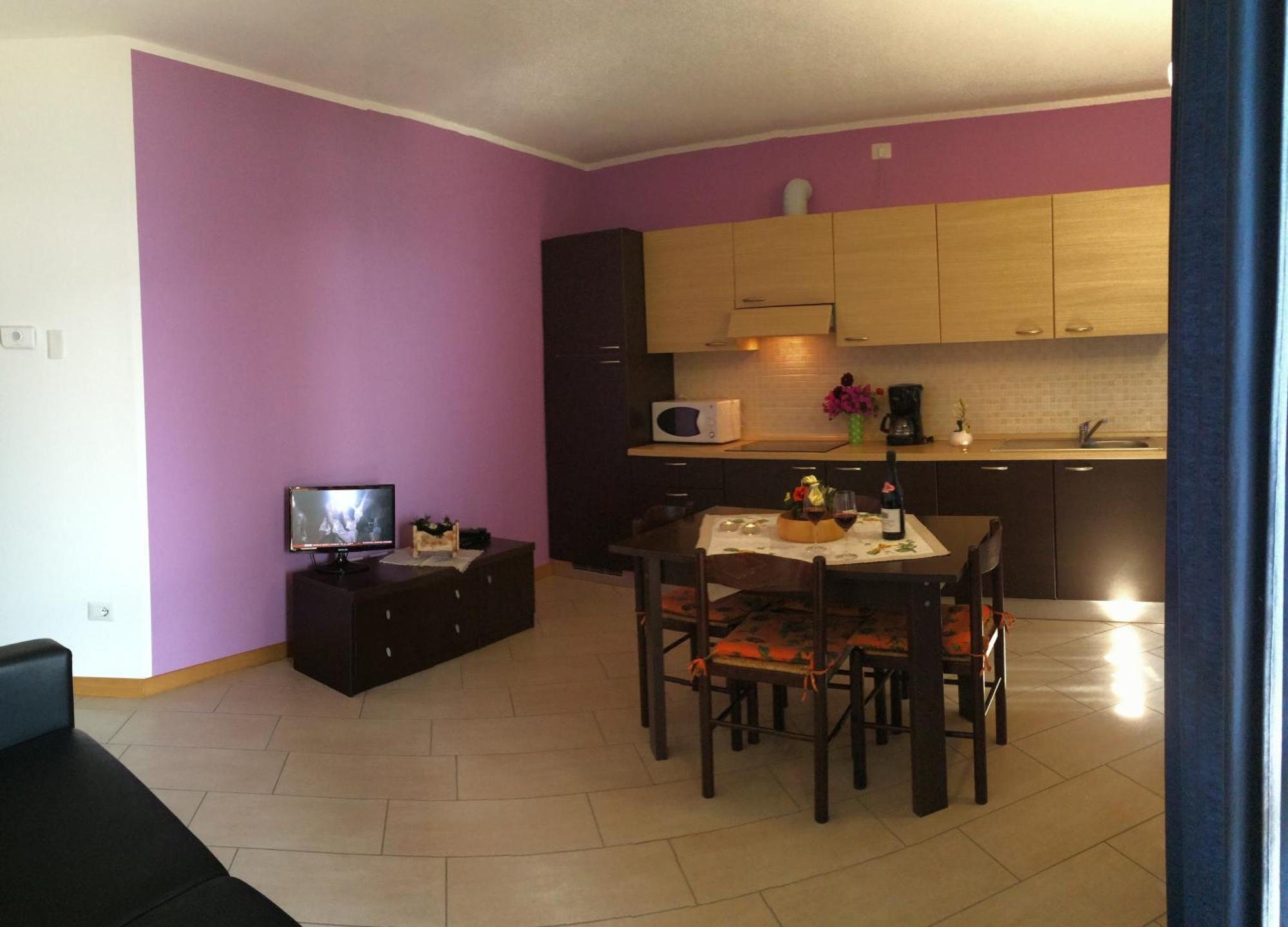 Residence Le Azalee & Spa Vercana Pokoj fotografie