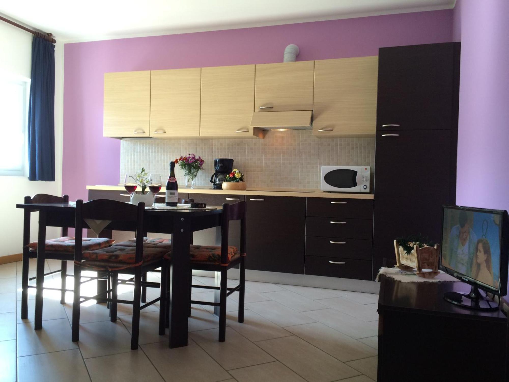 Residence Le Azalee & Spa Vercana Pokoj fotografie